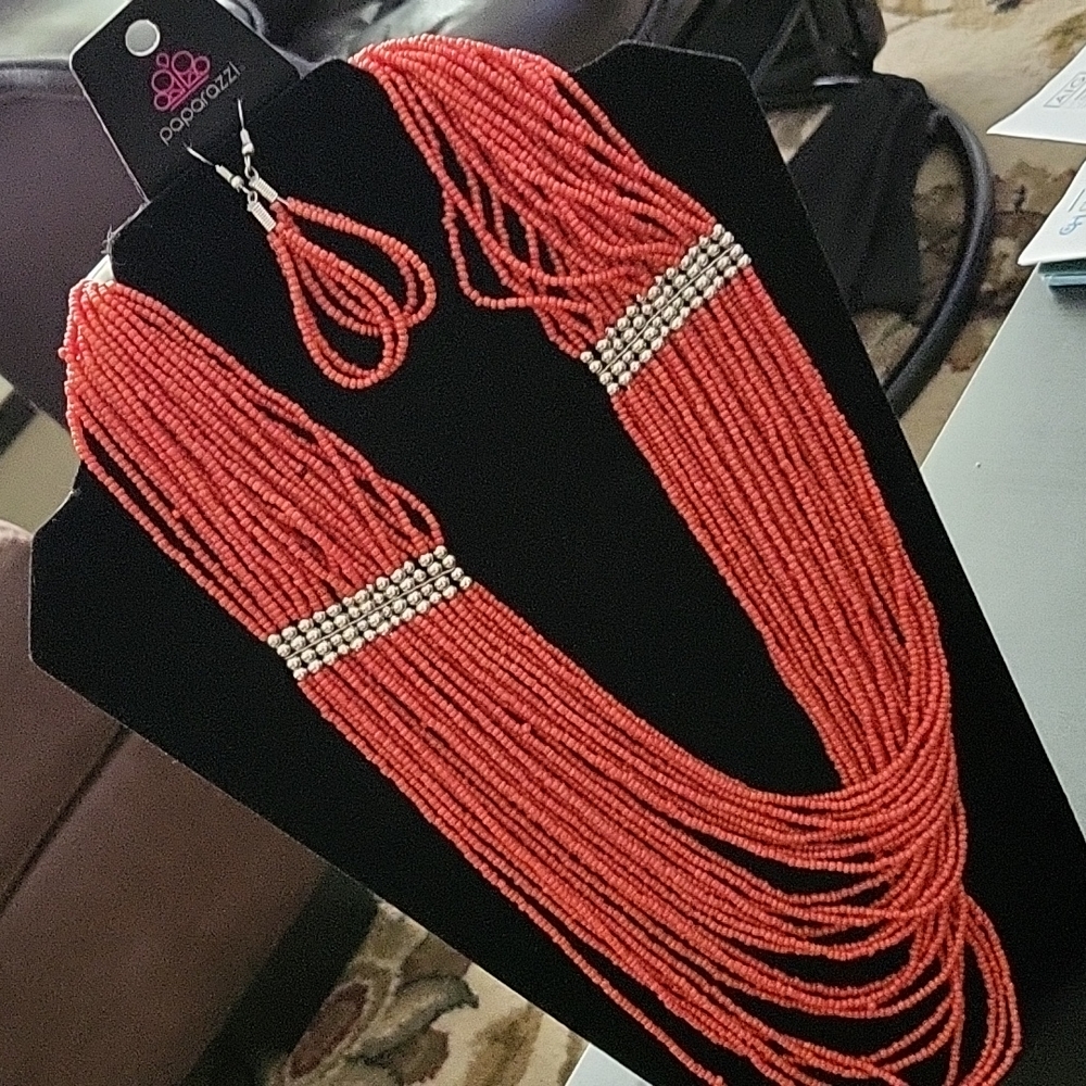 Paparazzi orange seed bead necklace